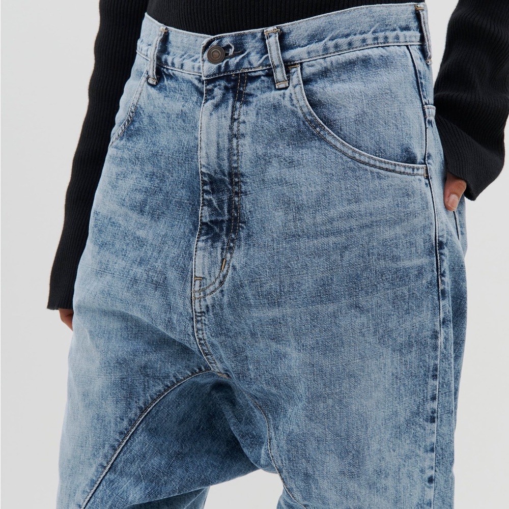 Bassike acid wash low slung jeans sz 28